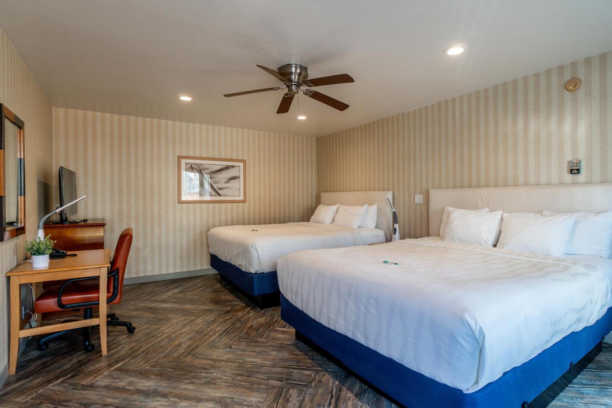 Premium Room Two King Beds,1541324095:JPEG