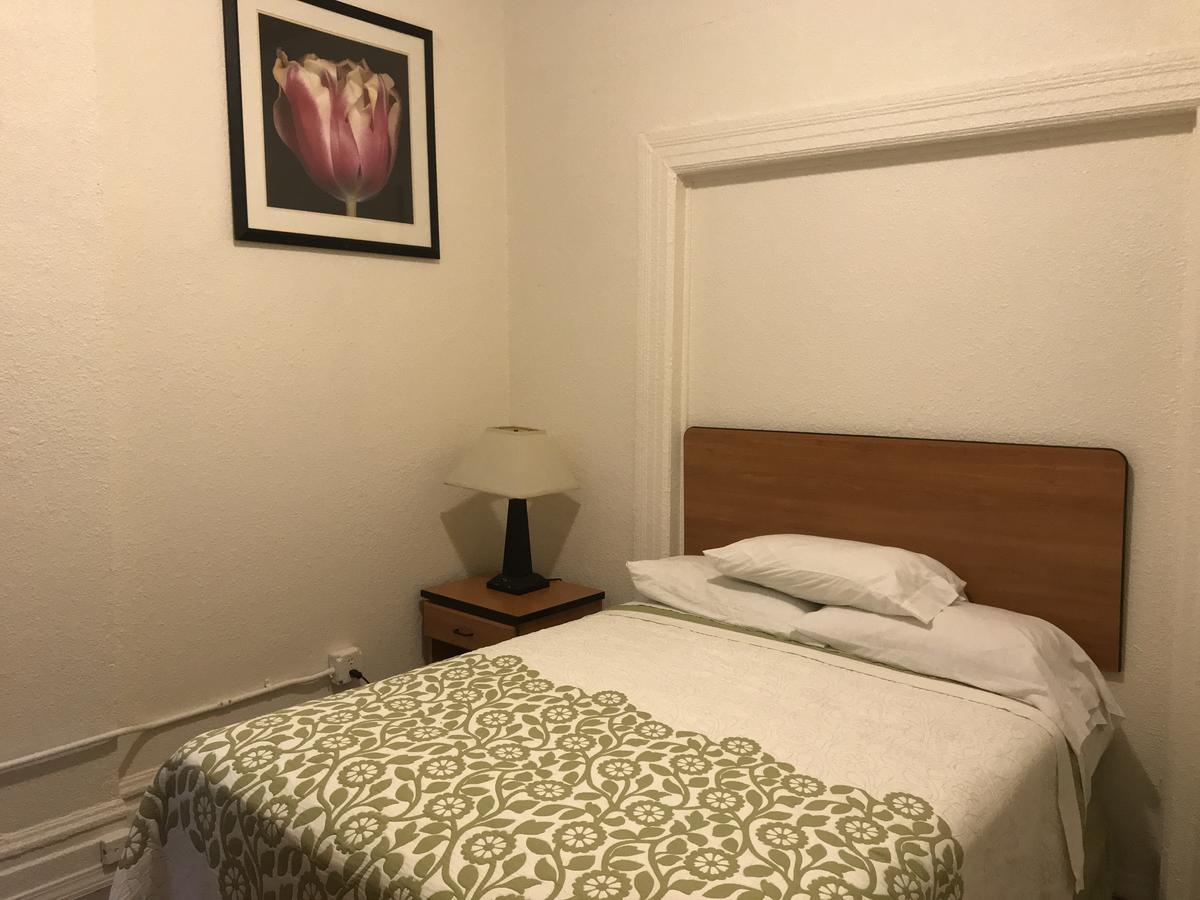 Double Room with Private Bathroom,638861427:JPEG