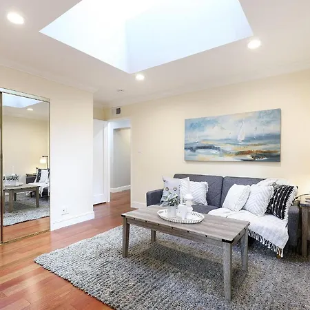 Luxury Home In Sf Close To Bart Station!-2