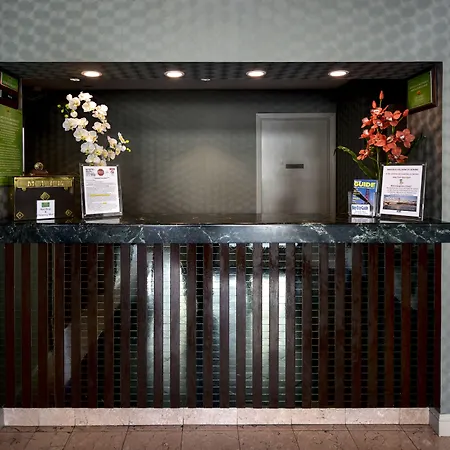 City Center Inn And Suites-2