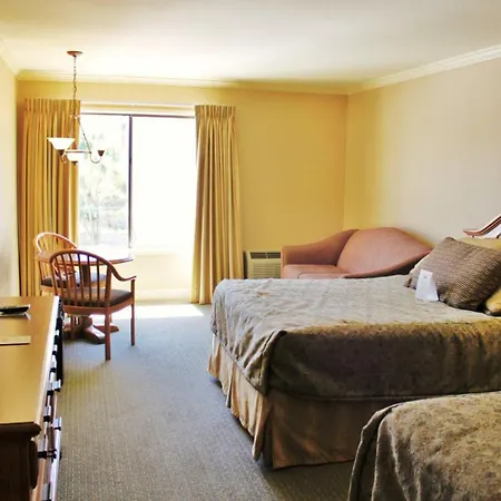 Columbus Inn-2