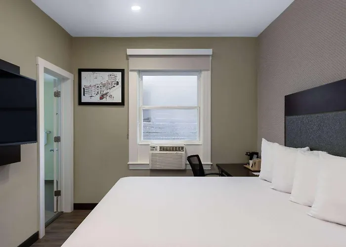 Super 8 By Wyndham San Francisco/Union Square Area Hotel